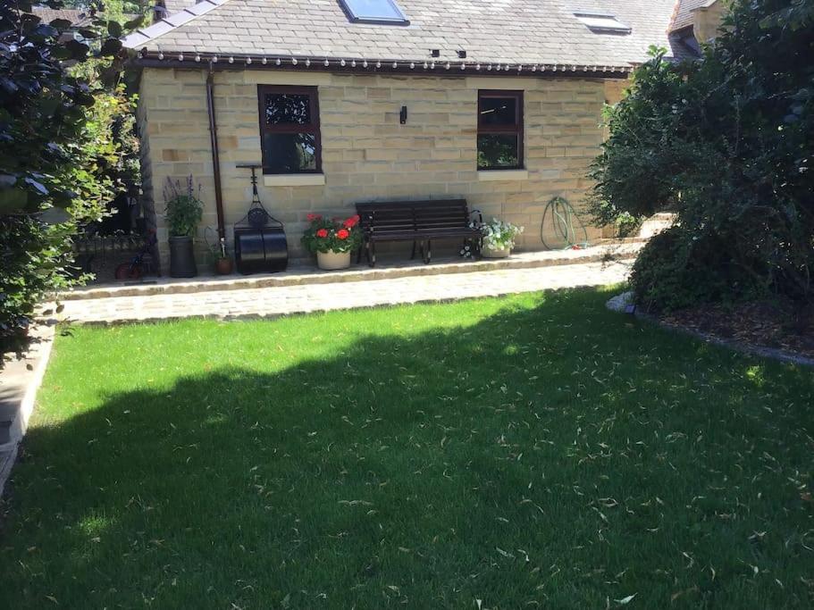 Beautiful 1 Bedroom Holiday Home In Lancaster Exterior foto